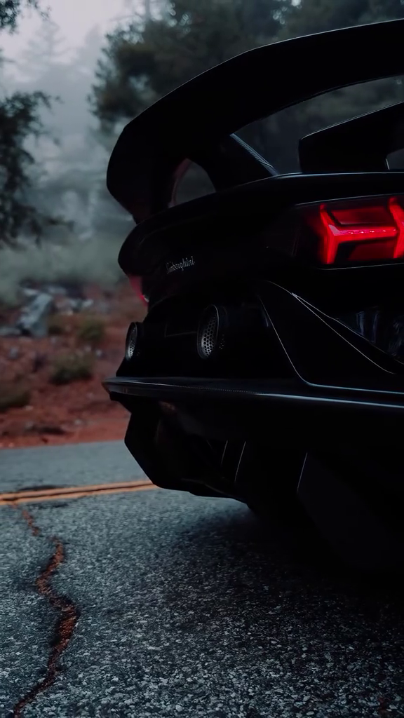 Lamborghini Aventador SVJ